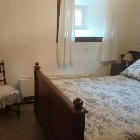 La Ferme Du Crie Bed and Breakfast Chaudeyrolles Buitenkant foto
